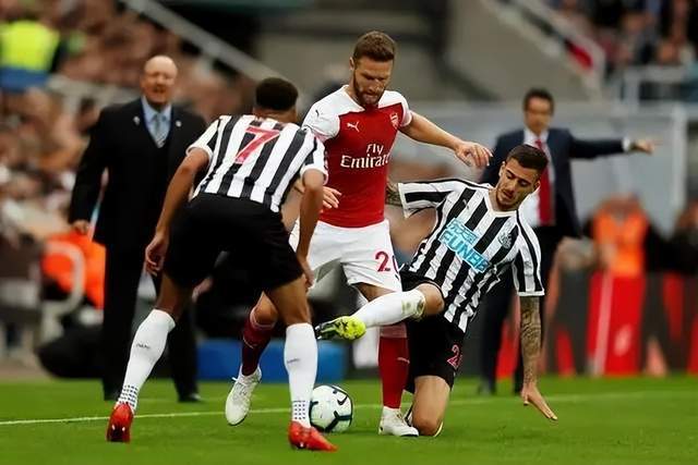 保-托雷斯肌肉不适，退出本期西班牙国家队名单